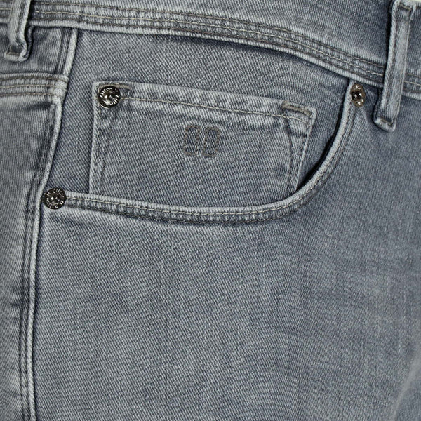 https://content.storeinfo.nl/applicatie/img/1104/20250416165757_1973132_JEANSGRIJSRODGER3.jpg