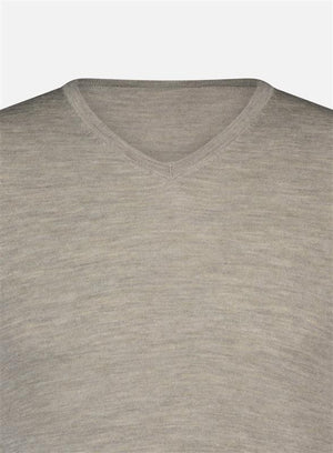 https://content.storeinfo.nl/applicatie/img/1104/20260423155833_912557_Kolkmanvneckbeige2.jpg