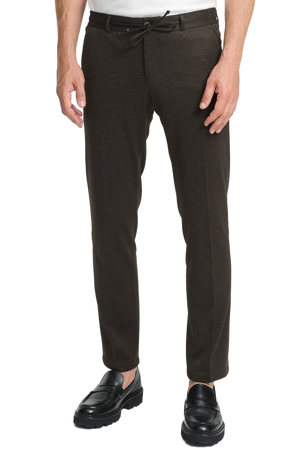 https://content.storeinfo.nl/applicatie/img/1104/20260916162506_598856_Zuitablemixmatchpantsdarkbrown1.png
