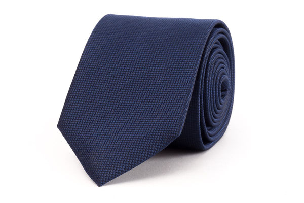 https://content.storeinfo.nl/applicatie/img/1104/20261009151443_338918_stropdas-zijde-navy.jpg